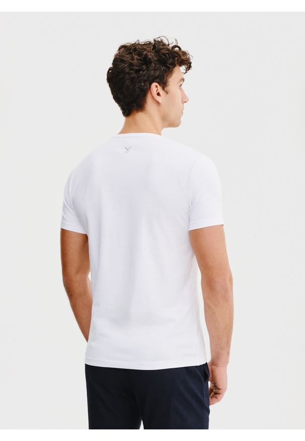 Pako Lorente - PAKO LORENTE – Biały gładki t-shirt męski. Kolor: czarny, biały, niebieski. Materiał: elastan, bawełna. Długość rękawa: krótki rękaw. Długość: krótkie. Wzór: gładki. Styl: klasyczny