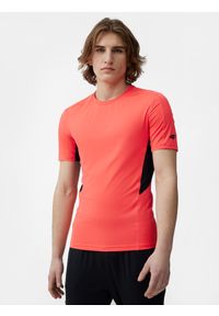 4f - Koszulka treningowa z dodatkiem materiałów z recyklingu męska. Kolor: czerwony. Materiał: materiał. Sport: fitness #1