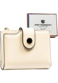 Średni portfel damski ze skóry ekologicznej w beżowym kolorze, mieści dowód rejestracyjny PTN 012-JK6 Peterson. Kolor: beżowy. Materiał: skóra ekologiczna #1