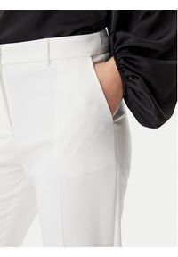 Artigli Spodnie materiałowe ACPA000837 Écru Regular Fit. Kolor: kremowy. Materiał: syntetyk #4