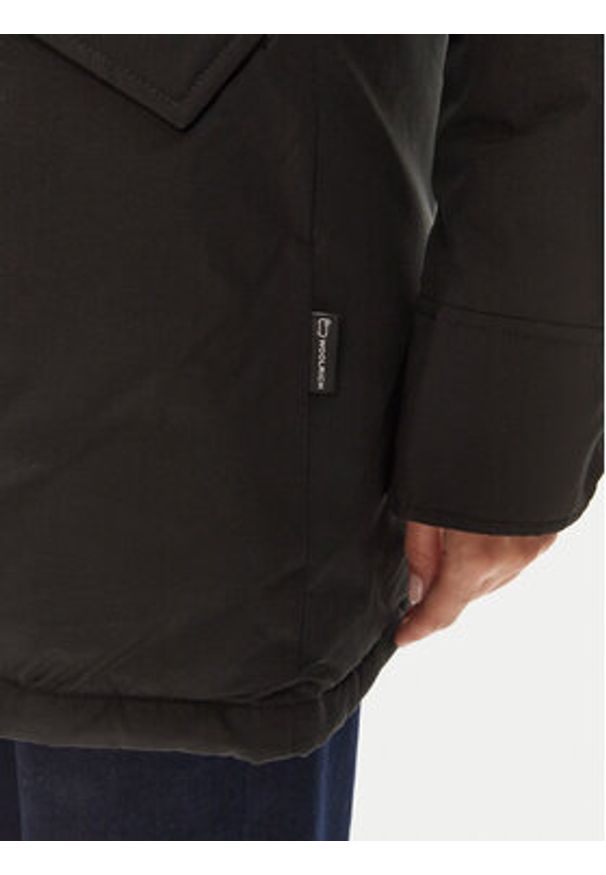 Woolrich Kurtka puchowa Arctic CFWWOU0580FRUT0001 Czarny Regular Fit. Kolor: czarny. Materiał: syntetyk, bawełna