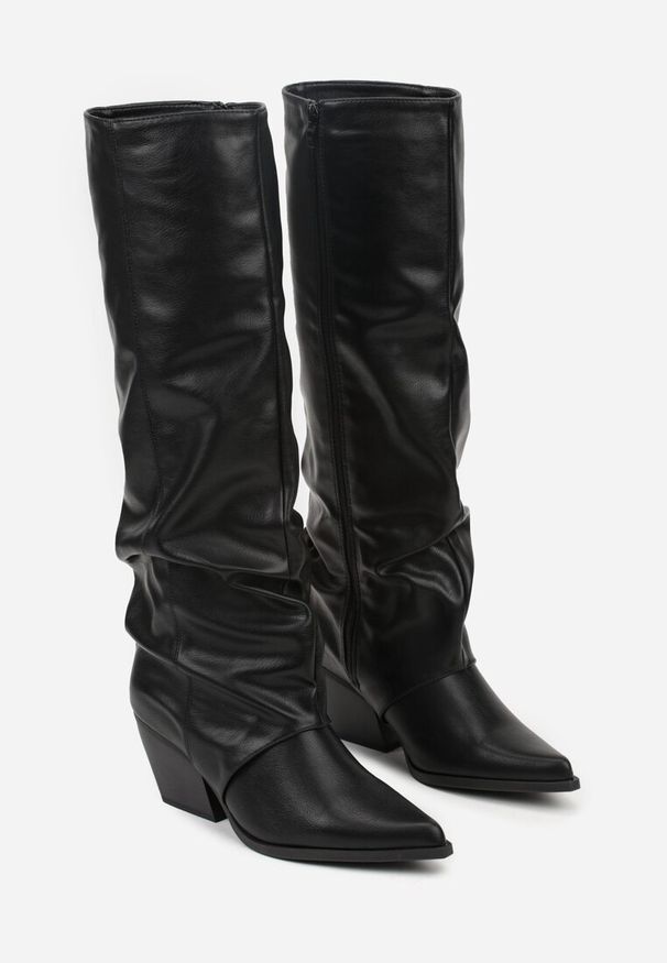 Born2be - Czarne Kozaki na Stożkowym Obcasie z Marszczoną Cholewką Atika. Okazja: na co dzień. Kolor: czarny. Materiał: jeans. Szerokość cholewki: normalna. Obcas: na obcasie. Styl: casual, klasyczny. Wysokość obcasa: średni