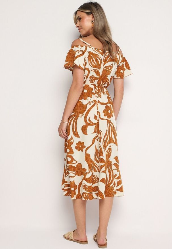 Born2be - Brązowa Sukienka Typu Hiszpanka na Ramiączkach z Gumką w Pasie i Kopertowym Dołem Nellithine. Okazja: na co dzień. Typ kołnierza: dekolt hiszpanka. Kolor: brązowy. Długość rękawa: na ramiączkach. Sezon: lato. Typ sukienki: kopertowe. Styl: elegancki, casual