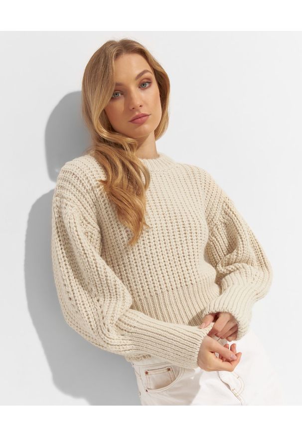 JOANNA MUZYK - Beżowy sweter Karina. Kolor: beżowy