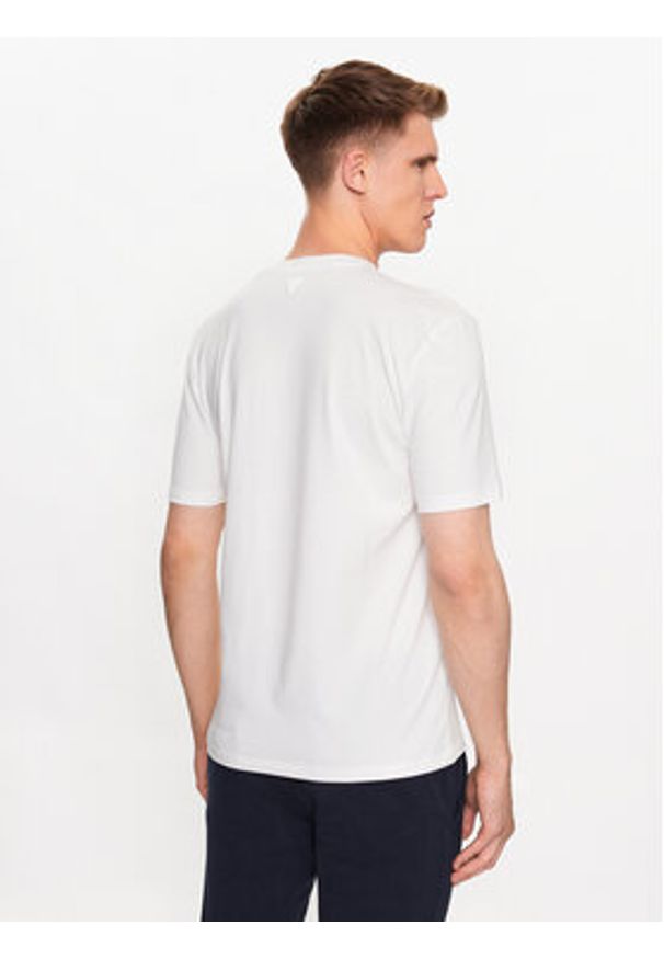 Guess T-Shirt Alphy Z2YI11 J1314 Biały Regular Fit. Kolor: biały. Materiał: bawełna