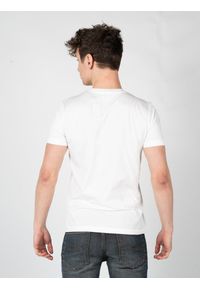 Diesel T-Shirt "T-Iny" | A05152-0ASUB-141 | Mężczyzna | Biały. Okazja: na co dzień. Kolor: biały. Materiał: bawełna. Wzór: nadruk. Styl: elegancki, casual #5