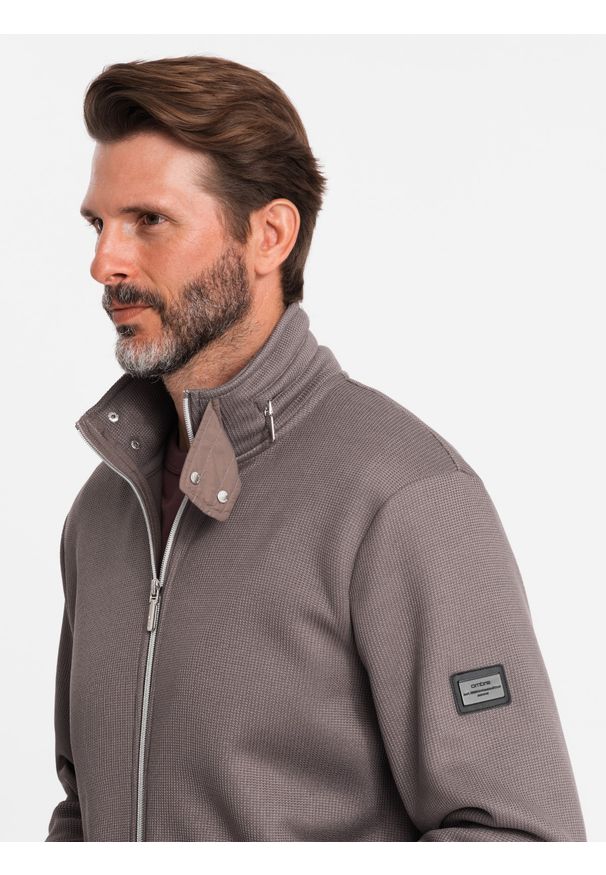 Ombre Clothing - Kurtka męska z wysokim kołnierzem i polarowym wnętrzem – popielata V2 OM-JANP-0154 - XXL. Kolor: szary. Materiał: polar. Wzór: aplikacja. Styl: elegancki