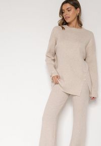 Born2be - Jasnobeżowy Komplet z Bawełną i Wełną Sweter z Guzikami i Proste Spodnie Reisadia. Kolor: beżowy. Materiał: wełna, bawełna #5