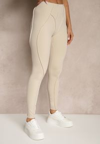 Renee - Beżowy Komplet Sportowy Zdobiony Przeszyciami Legginsy i Top Filaranea. Kolor: beżowy. Materiał: jeans. Wzór: aplikacja #5