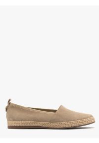 Ryłko - Piaskowe espadryle. Nosek buta: okrągły. Kolor: beżowy. Materiał: welur, skóra. Styl: street