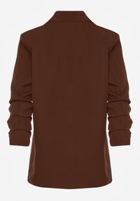 Born2be - Jasnobrązowa Niezapinana Marynarka Pudełkowa z Wiskozą z Marszczonymi Rękawami Feniravia. Okazja: do pracy, na spotkanie biznesowe. Kolor: brązowy. Materiał: wiskoza. Styl: biznesowy #7