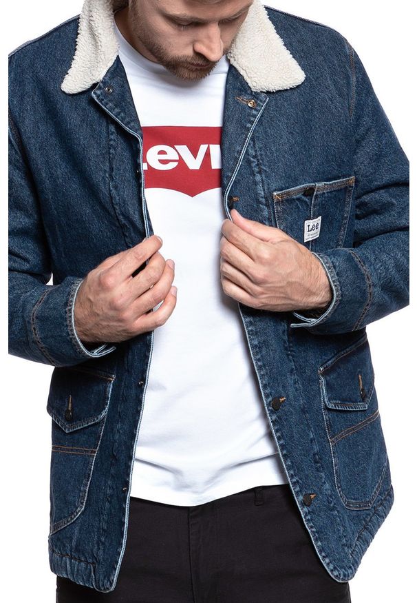 Lee - KURTKA ZIMOWA LEE LONG LOCO SHERPA DARK WORN L88KRDEP 112123740. Materiał: materiał, jeans. Sezon: zima