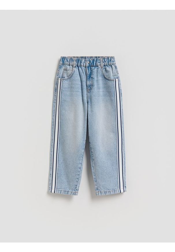 Reserved - Jeansy baggy - niebieski. Kolor: niebieski