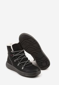 Born2be - Czarne Botki Traperki z Ozdobnym Sznurowaniem i Tłoczoną Podeszwą Fasitta. Okazja: na co dzień, na spacer. Kolor: czarny. Materiał: jeans, futro. Styl: casual, elegancki #5