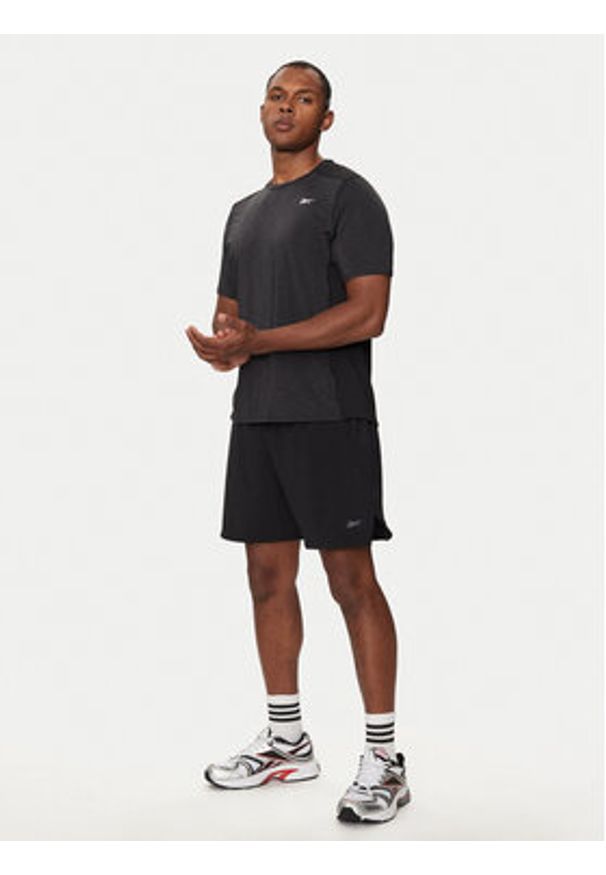 Reebok Szorty sportowe Speed 3.0 2 In 1 Short REEBOK-100065102 Czarny Regular Fit. Kolor: czarny. Materiał: syntetyk. Styl: sportowy
