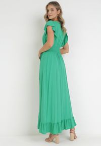 Born2be - Zielona Wiskozowa Sukienka z Kopertowym Dołem i Dekoltem Lail. Kolor: zielony. Materiał: wiskoza. Typ sukienki: kopertowe #2