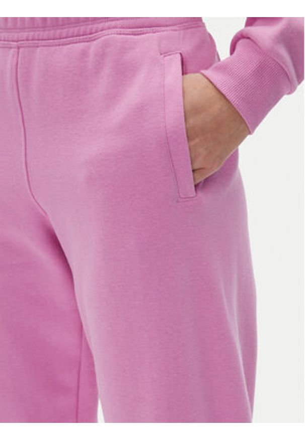 DKNY Spodnie dresowe DP5P3585 Różowy Regular Fit. Kolor: różowy. Materiał: syntetyk