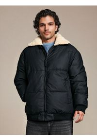 Sinsay - Pikowana kurtka puffer - czarny. Kolor: czarny #1