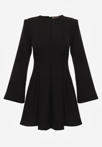 Renee - Czarna Rozkloszowana Sukienka VICES z Rozszerzanymi Rękawami Natileza. Okazja: na randkę, na imprezę. Kolor: czarny #4