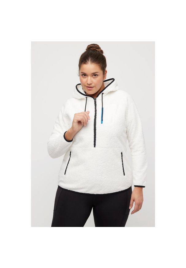 ULLA POPKEN - Damskie Polarowa bluza nadrukowane współrzędne zasuwane kieszenie długie rękawy. Kolekcja: plus size. Kolor: biały. Materiał: poliester, materiał. Długość rękawa: długi rękaw. Długość: długie. Sezon: zima. Sport: narciarstwo