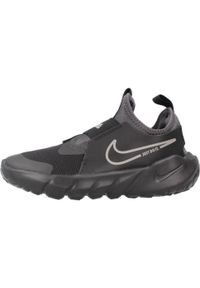 Buty Chłopak Nike Flex Runner 2 czarny. Zapięcie: bez zapięcia. Kolor: czarny. Materiał: syntetyk, tkanina, materiał. Szerokość cholewki: normalna. Model: Nike Flex. Sport: turystyka piesza