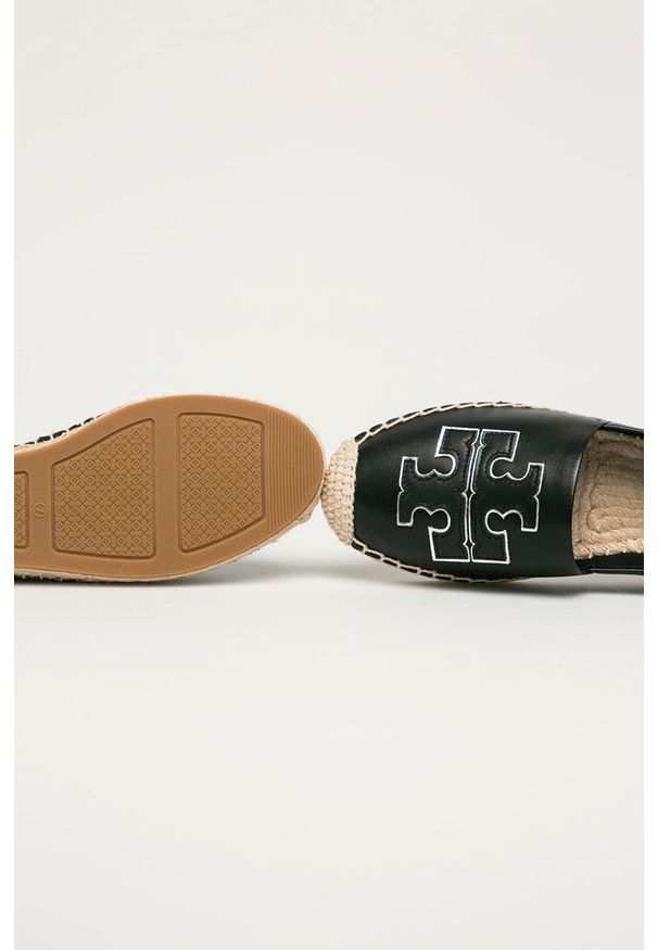 Tory Burch - Espadryle skórzane. Nosek buta: okrągły. Kolor: czarny. Materiał: skóra