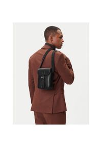 Saszetka Calvin Klein. Kolor: czarny #1