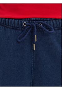 Guess Spodnie dresowe W5YB65 KCXQ1 Granatowy Regular Fit. Kolor: niebieski. Materiał: bawełna