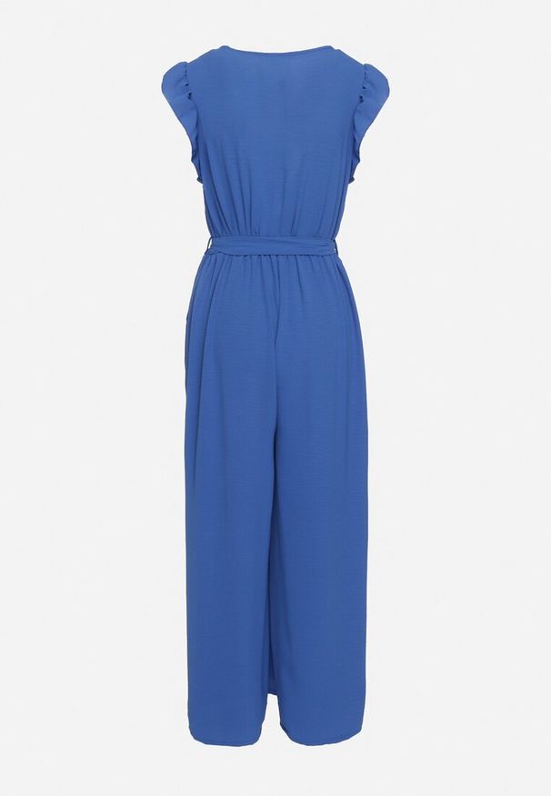 Born2be - Niebieski Taliowany Kombinezon Koktajlowy z Paskiem w Talii i Falbanami przy Ramionach Vimarine. Okazja: na imprezę. Kolor: niebieski. Materiał: jeans. Styl: wizytowy