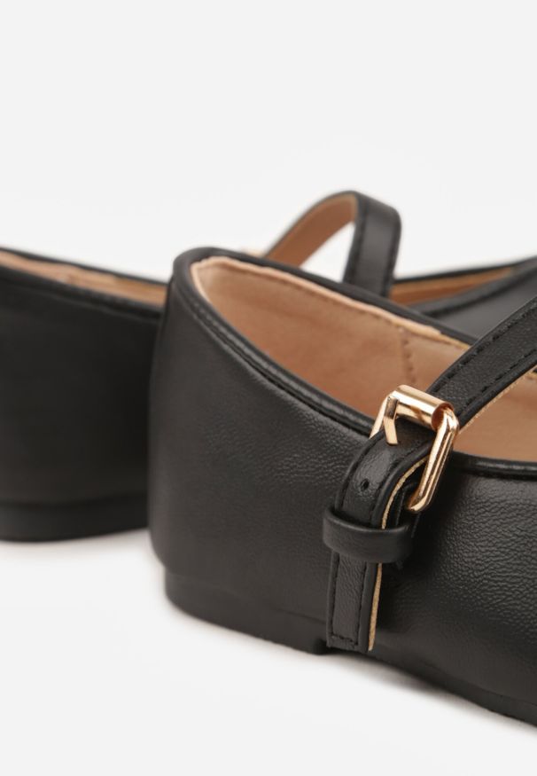 Born2be - Czarne Klasyczne Balerinki Mary Jane z Paskiem z Klamerką Timabelle. Okazja: na uczelnię. Zapięcie: pasek. Kolor: czarny. Materiał: jeans. Styl: klasyczny