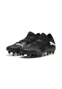 Puma - Buty piłkarskie FUTURE 7 MATCH MxSG PUMA Black White. Zapięcie: sznurówki. Kolor: wielokolorowy, czarny, biały. Materiał: materiał, syntetyk. Szerokość cholewki: normalna. Sport: piłka nożna