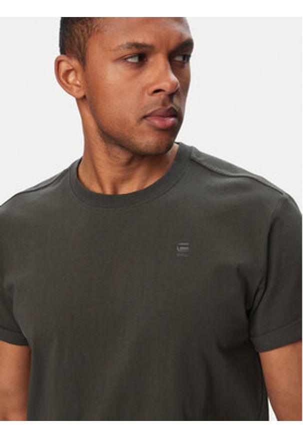 G-Star RAW - G-Star Raw T-Shirt Lash D16396-B353 Szary ciemny Relaxed Fit. Kolor: szary. Materiał: bawełna