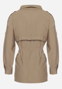 Born2be - Beżowa Kurtka Parka z Bawełną Ściągana w Pasie Troczkiem Zapinana na Napy Velethra. Okazja: na co dzień. Kolor: beżowy. Materiał: bawełna. Styl: casual #7