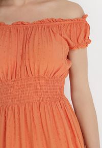 Born2be - Pomarańczowa Sukienka Chloromene. Kolor: pomarańczowy. Materiał: tkanina, wiskoza. Sezon: wiosna, lato. Długość: midi #5