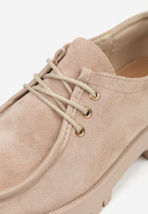 Renee - Ciemnobeżowe Półbuty Mokasyny w Stylu Boat Shoes ze Sznurowaniem Balmitar. Kolor: beżowy. Materiał: jeans