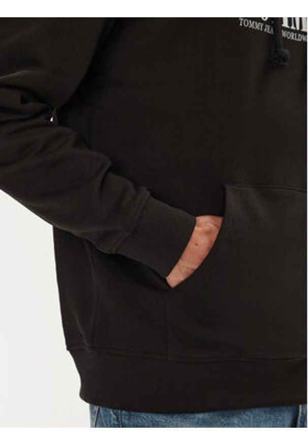 Tommy Jeans Bluza Dna Graphic DM0DM22144 Czarny Regular Fit. Kolor: czarny. Materiał: bawełna