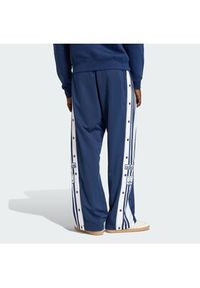 Adidas - adidas Spodnie dresowe Adibreak Classic KD1515 Granatowy Regular Fit. Kolor: niebieski. Materiał: syntetyk #2