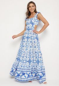 Born2be - Niebieska Sukienka w Ornamentny Wzór z Wycięciem Halionea. Okazja: na co dzień. Kolor: niebieski. Sezon: lato. Styl: casual #1