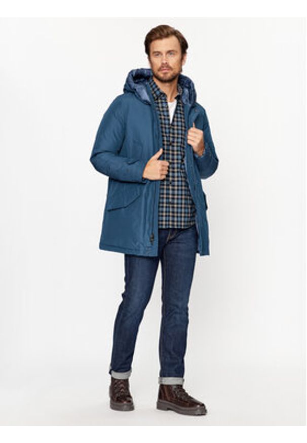 Woolrich Kurtka puchowa Polar CFWOOU0487MRUT0001 Granatowy Regular Fit. Kolor: niebieski. Materiał: bawełna