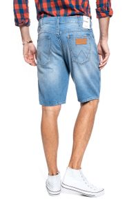 Wrangler - MĘSKIE SZORTY JEANSOWE WRANGLER 5 PKT SHORT RAVE CAVE W14CQ380S. Materiał: jeans