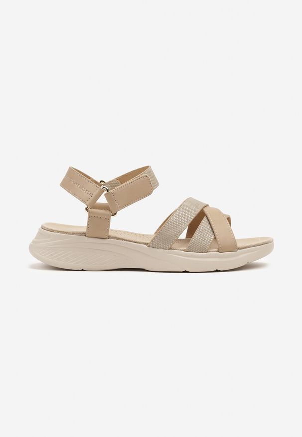 Born2be - Beżowe Sandały z Przeplatanymi Paskami z Ozdobnym Tłoczeniem Zapinane na Rzep Nitorella. Okazja: na co dzień. Zapięcie: rzepy. Kolor: beżowy. Wzór: aplikacja. Styl: casual, elegancki