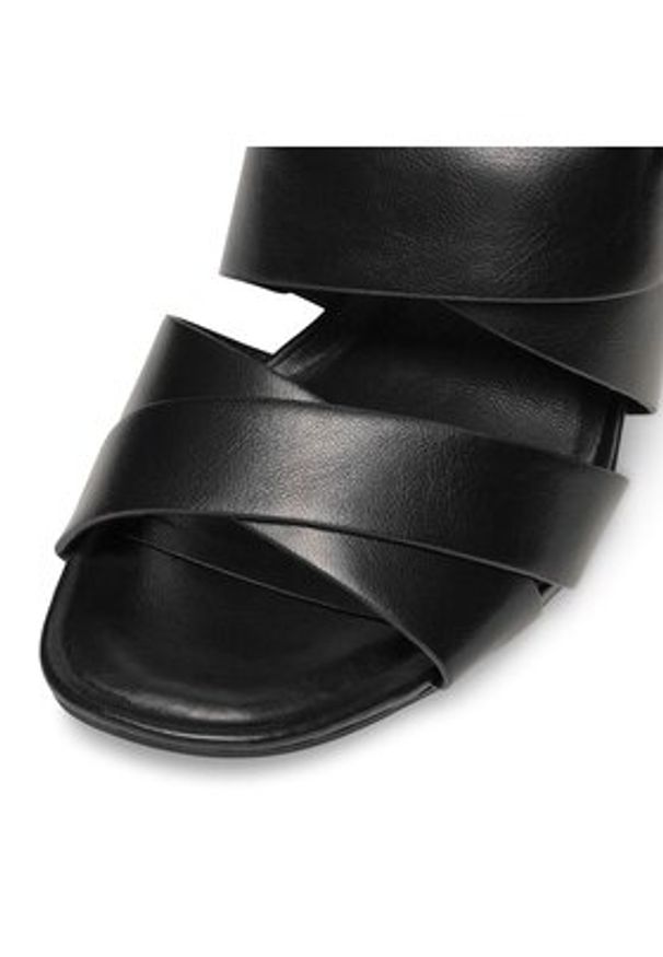 Clara Barson Sandały WYL3743-1 Czarny. Kolor: czarny. Materiał: skóra