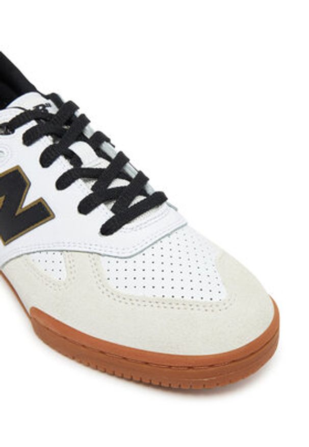 New Balance Sneakersy NM600WTA Biały. Kolor: biały. Materiał: zamsz, skóra