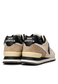 Sneakersy męskie beżowe New Balance ML574DW. Okazja: do pracy, na spacer, na co dzień. Kolor: beżowy. Model: New Balance 574. Sport: turystyka piesza #3