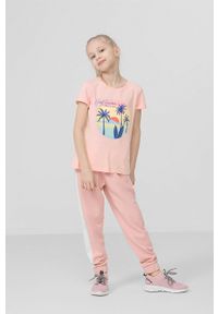 4f - 4F t-shirt bawełniany dziecięcy kolor różowy. Okazja: na co dzień. Kolor: różowy. Materiał: bawełna. Wzór: nadruk. Styl: casual