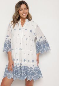 Born2be - Biała Bawełniana Sukienka Pudełkowa ze Wzorem Etno Rallea. Okazja: na co dzień. Kolor: biały. Materiał: bawełna. Styl: etno #5