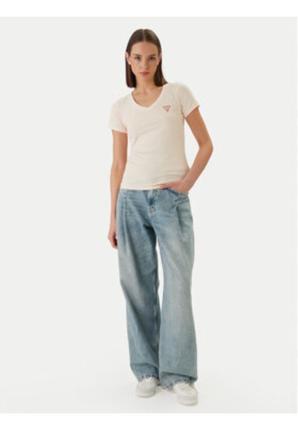 Guess T-Shirt W2YI45 J1314 Pomarańczowy Slim Fit. Kolor: pomarańczowy. Materiał: bawełna