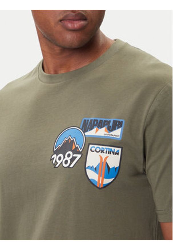 Napapijri T-Shirt S-Montepiana NP0A88SV Zielony Regular Fit. Kolor: zielony. Materiał: bawełna