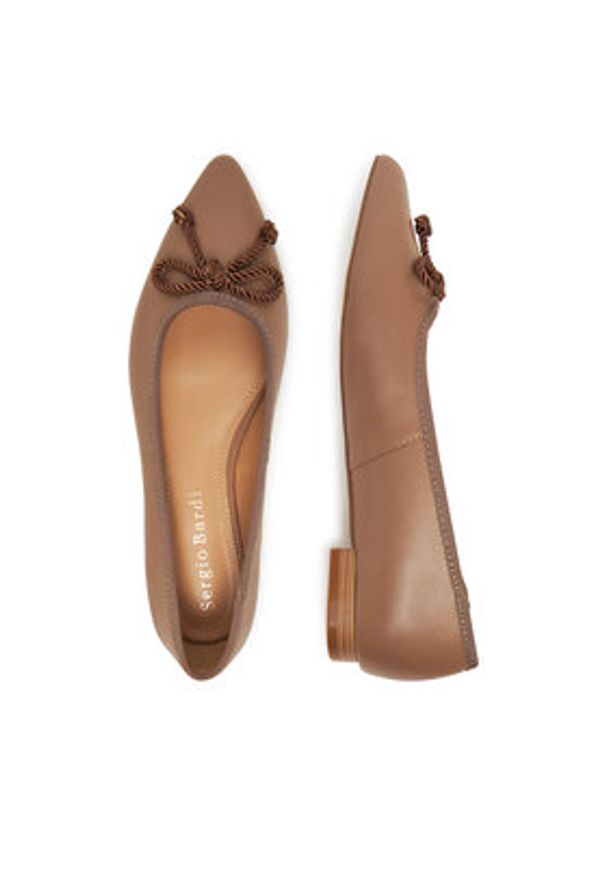 Sergio Bardi Baleriny WFA1572-29Z-SB Beżowy. Kolor: beżowy. Materiał: skóra