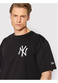 New Era T-Shirt Mlb Big Logo 12195450 Czarny Regular Fit. Kolor: czarny. Materiał: bawełna